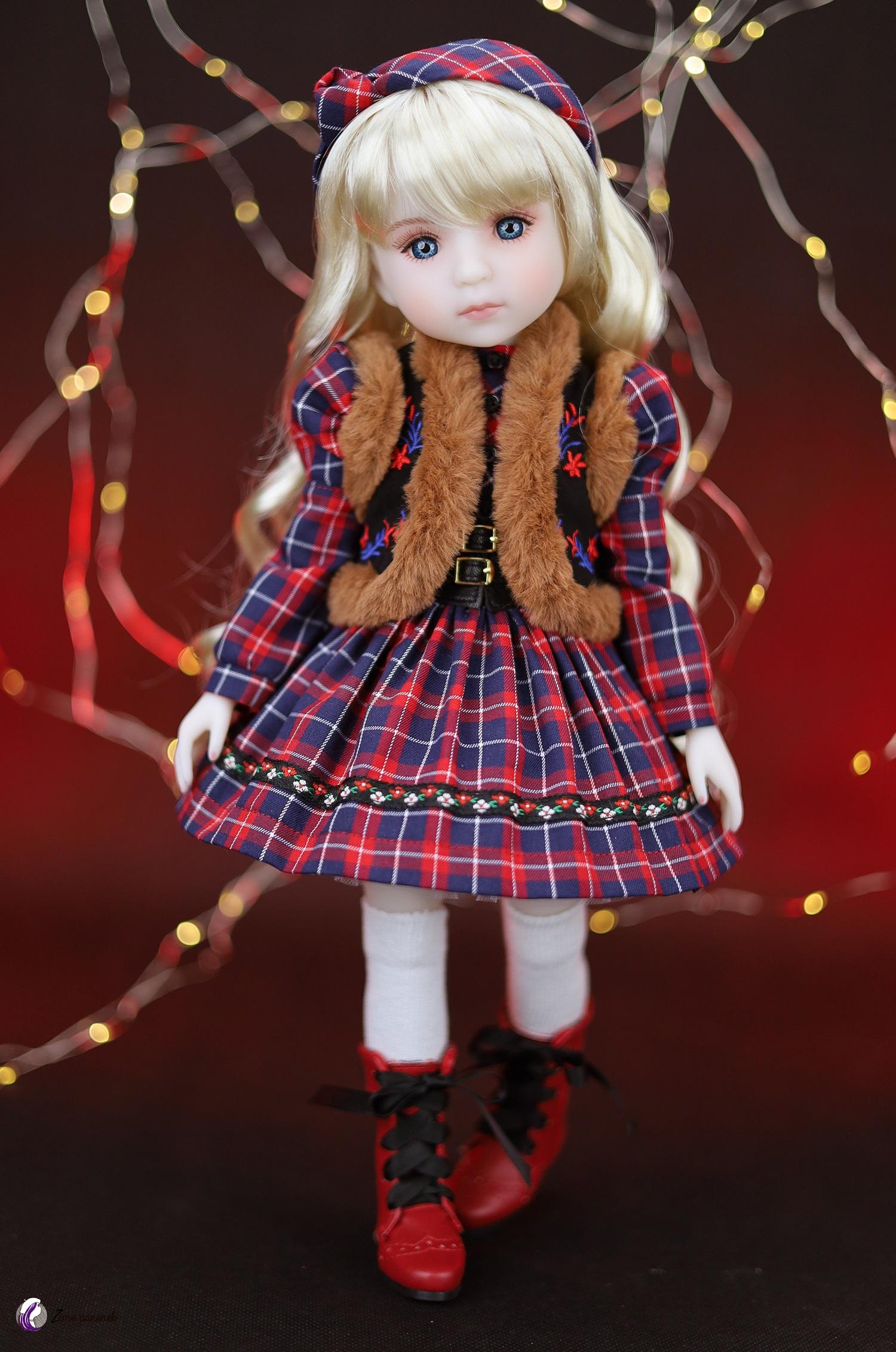 Ruby Red Fashion Friends Patricie - limitovaná edice exkluzivně pro Země panenek 