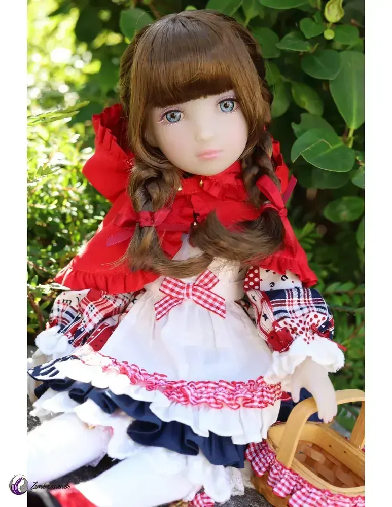 Ruby Red Fashion Friends Rubina - limitovaná velikonoční edice