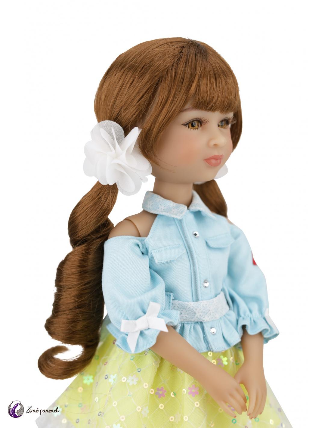 Ruby Red Fashion Friends Valeria